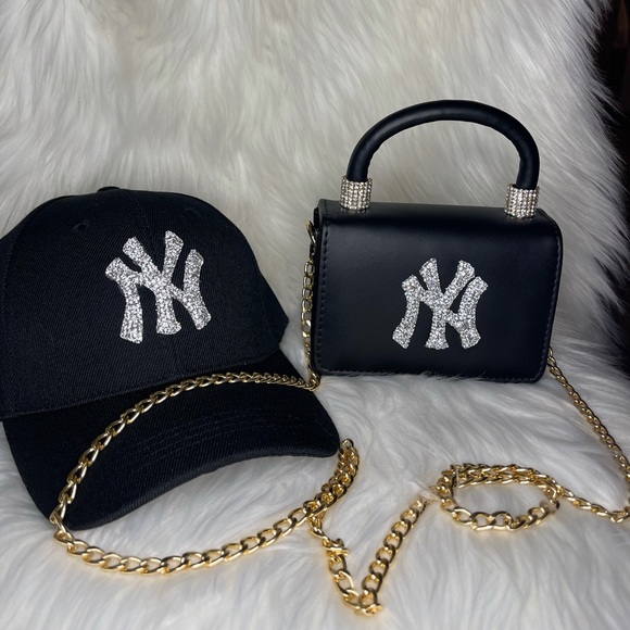 Handbags - NY matching set